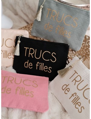 Pochette en gaze de coton "Trucs de filles" avec pompon