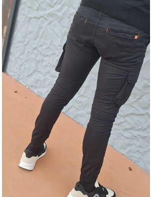 Pantalon Benson and Cherry Japan noir avec poches au niveau des genoux