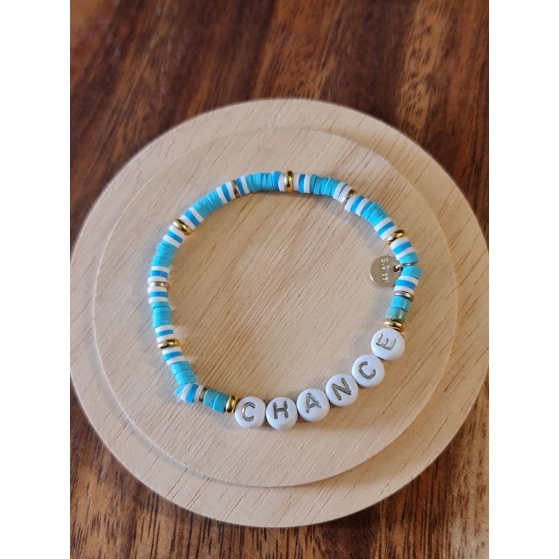 Bracelet élastique en acier inoxydable couleur turquoise avec perles et inscription chance