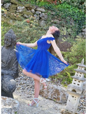 Robe courte de cérémonie Lissana bleu électrique en tulle avec dentelle