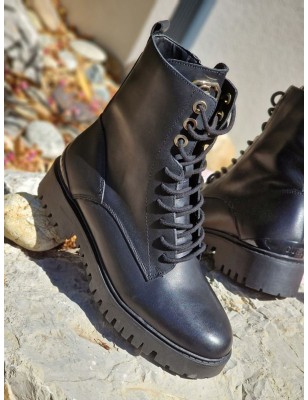 Bottines Guess Olone noires style rangers