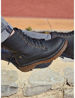 Bottines LPB Athena noires avec lacets
