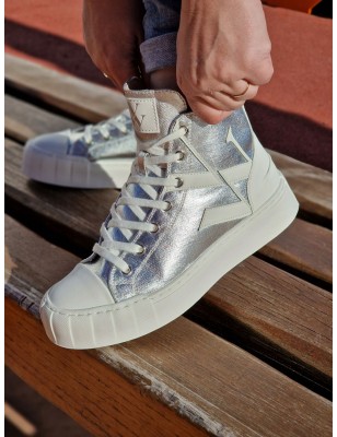 Baskets montantes Vanessa Wu BK2522 Pina blanches et argent
