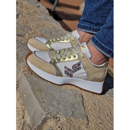 Baskets basses Kaporal Rayonne beiges avec contrefort effet croco