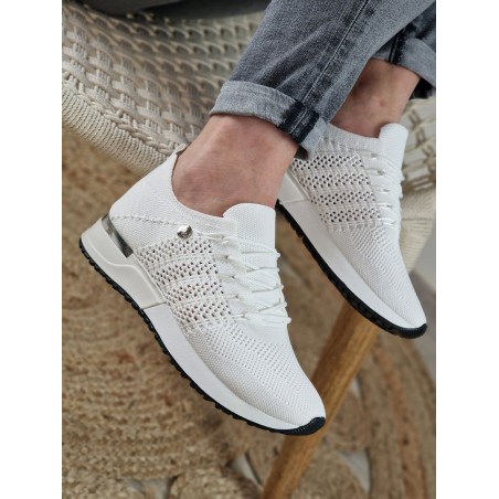 Baskets sneakers effet chaussette LPB Demy blanches légères avec côtés perforés