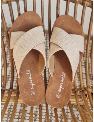 Mules femme Naomi beiges avec grosses brides croisées effet paille tressée