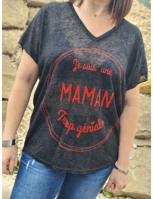 Tee-shirt ample manches courtes "Je suis une maman trop géniale" noir