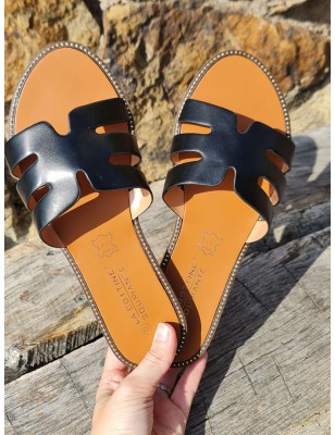 Mules femme Evy noires avec brides ajourées