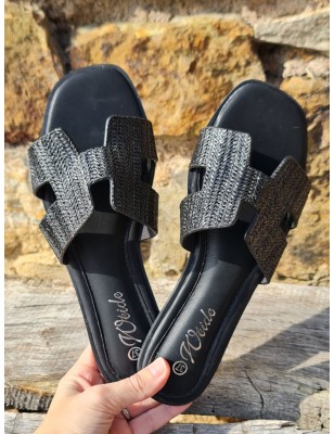 Mules femme Assia noires avec bride ajourée légèrement pailletée et effet tressé