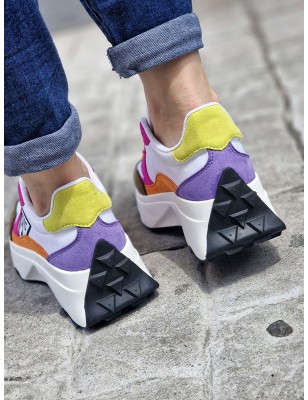 Baskets femme sneakers Guess Calebb4 blanches et multicolores avec grosse semelle