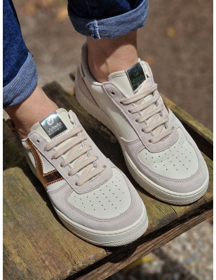 Baskets femme Victoria Madrid cuir 1258222 beiges avec petite plateforme et empiècement en suédine