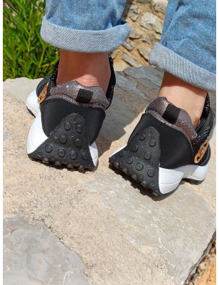 Baskets sneakers femme LPB Grace noires avec sequins et grosse semelle