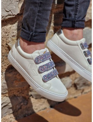 Baskets basses Kaporal Tippy blanches avec scratch multicolores pailletés