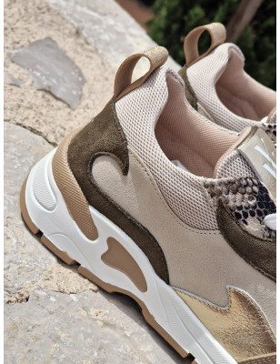 Baskets sneakers femme Vanessa Wu Arya beige et kaki multi-matières avec semelle légèrement compensée