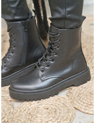 Bottines femme Lola noires avec lacets
