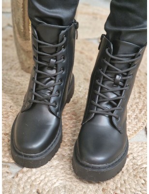 Bottines femme Lola noires avec lacets