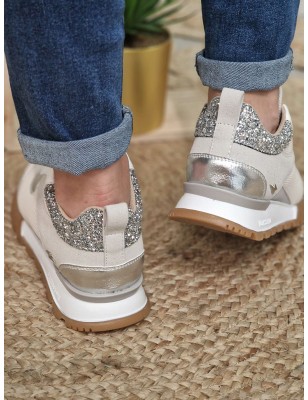 Baskets sneakers femme Vanessa Wu Samantha écru et grises multi-matières avec semelle légèrement compensée
