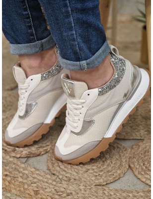 Baskets sneakers femme Vanessa Wu Samantha écru et grises multi-matières avec semelle légèrement compensée