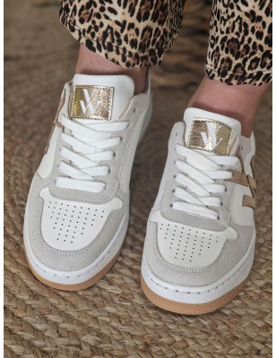 Baskets basses femme Vanessa Wu Esmee camel bi-matières avec motif léopard effet poil