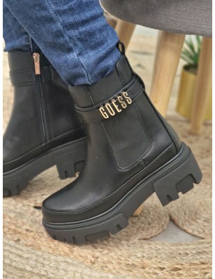 Bottines femme Guess Yelma noires avec grosse semelle crantée