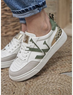 Baskets basses femme Vanessa Wu Joyce kaki bi-matières avec motif léopard effet poil