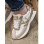 Baskets femme sneakers Vanessa Wu Faustine beiges Baskets femme sneakers Vanessa Wu Faustine beiges