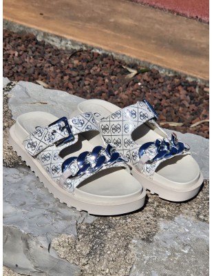 Mules femme Guess Fatema beiges