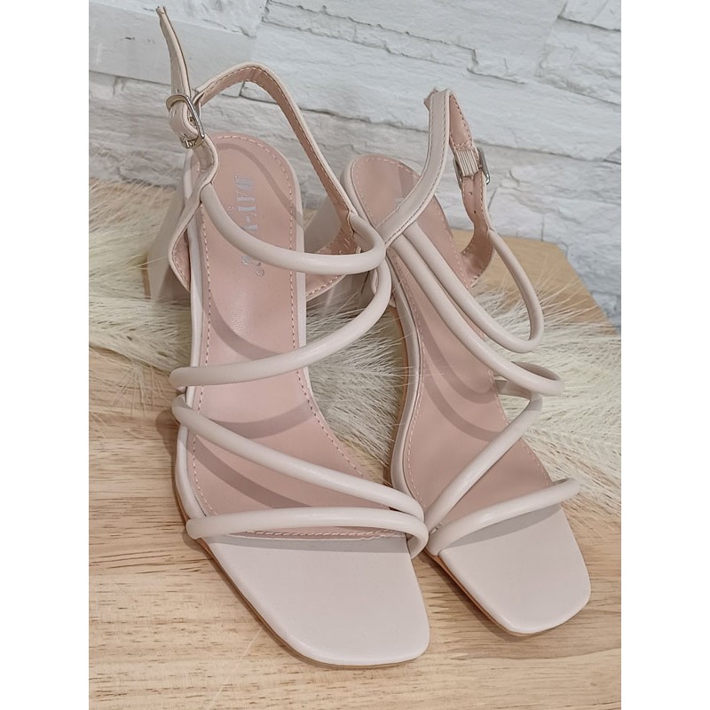 Escarpins femme Alvara beige nude Escarpins femme Alvara beige nude