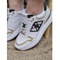 Baskets femme sneakers Guess Koyaa blanches Baskets femme sneakers Guess Koyaa blanches