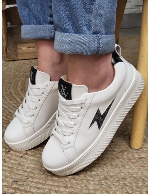 Baskets femme Vanessa Wu Tania blanches