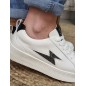 Baskets femme Vanessa Wu Tania blanches et noires