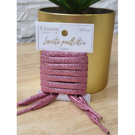 Lacets à paillettes roses