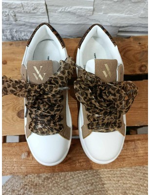 Baskets femme Vanessa Wu Milie blanches