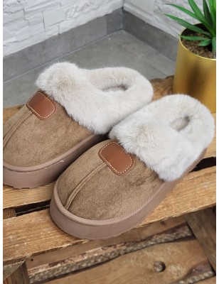 Chaussons femme daim fourrés Mindra beiges