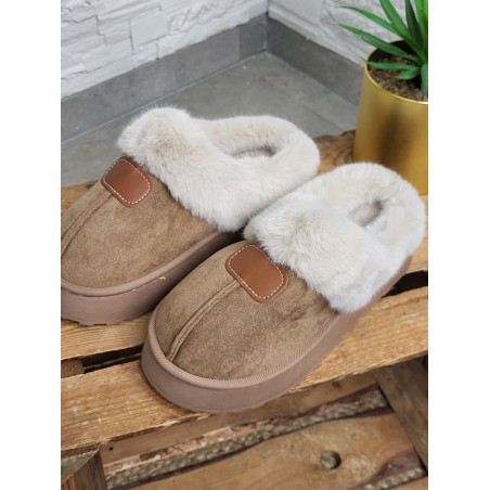 Chaussons femme daim fourrés Mindra beiges