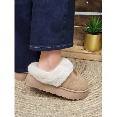 Chaussons femme daim fourrés Mindra beiges