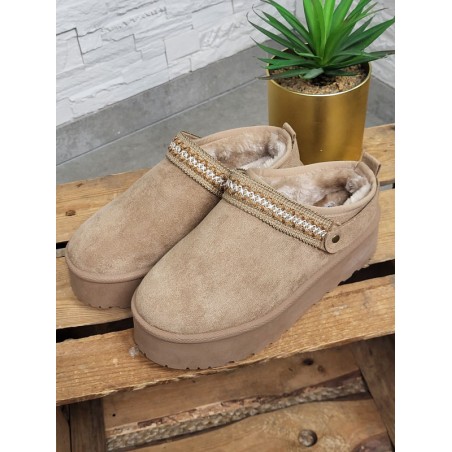 Boots chaussons femme daim fourrées Audrey beiges