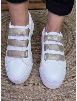 Baskets femme scratchs Kaporal Clovia blanches