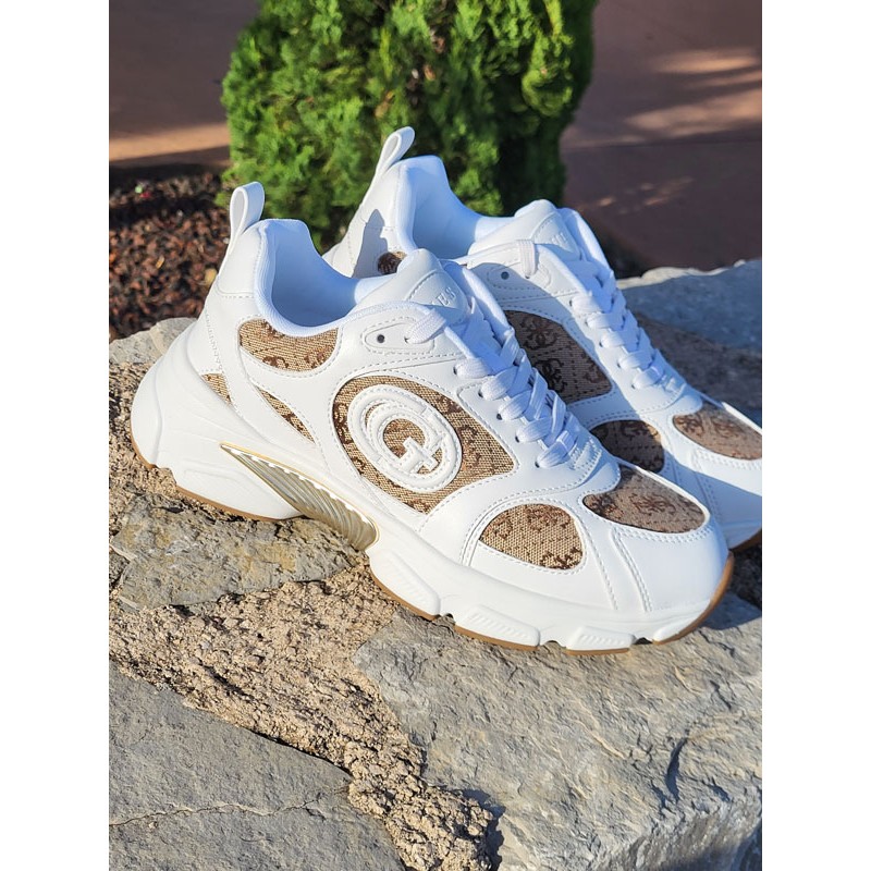 Baskets femme sneakers Guess Ibitha2 blanches