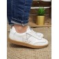 Baskets femme sneakers Vanessa Wu Aura Initials blanches