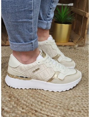 Baskets femme sneakers Guess Vinsa beiges