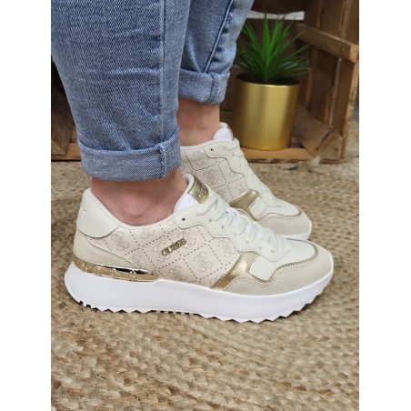 Baskets femme sneakers Guess Vinsa beiges