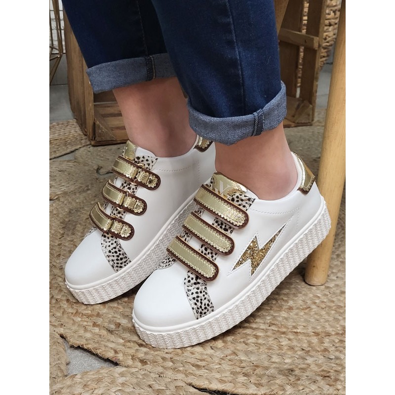 Baskets femme éclair Vanessa Wu Xenia blanches