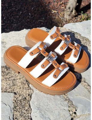 Mules femme Irisia blanches et camel