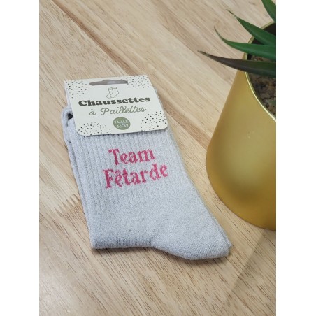 Chaussettes à paillettes "team fêtarde" argentées